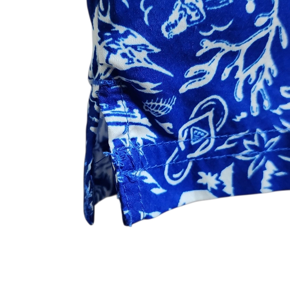 Columbia PFG Shirt Boys Youth XL Blue White Floral Hawaiian Short Sleeve Button - Picture 12 of 15